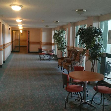 Empire Inn Brandon Exterior photo